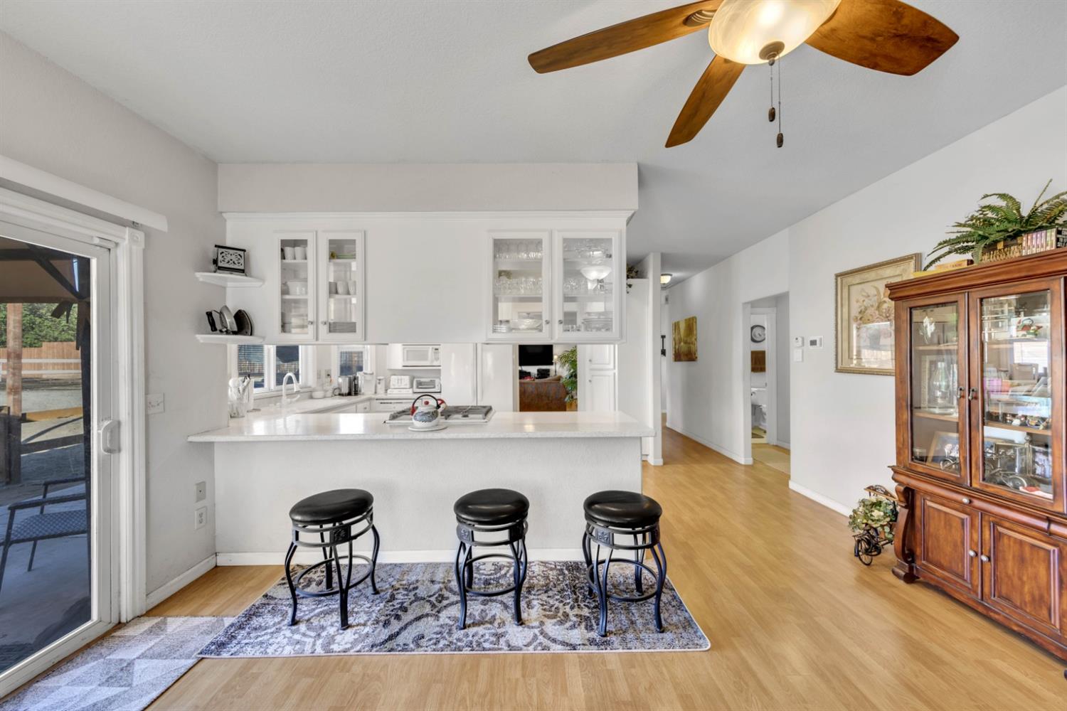 2611 Holmquist Lane