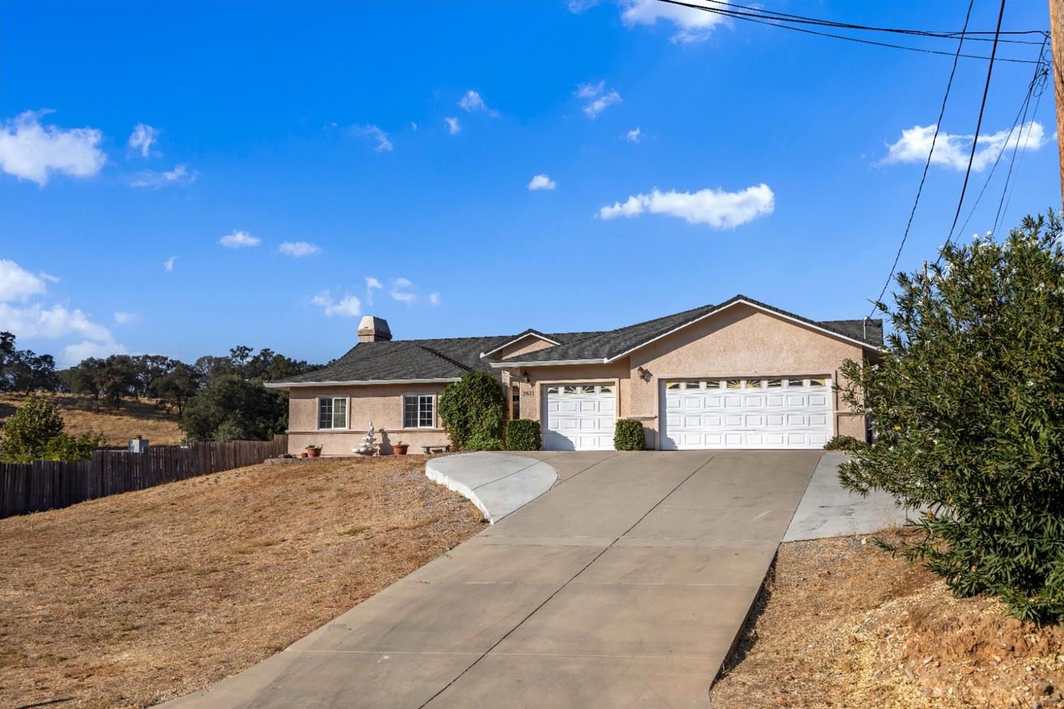2611 Holmquist Lane