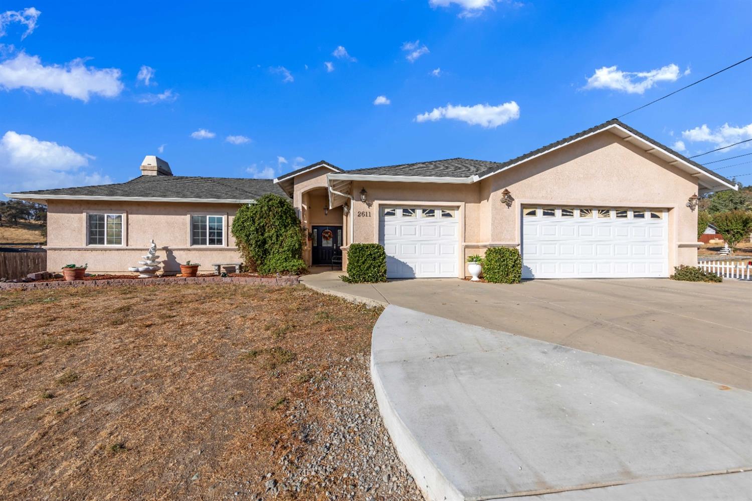 2611 Holmquist Lane