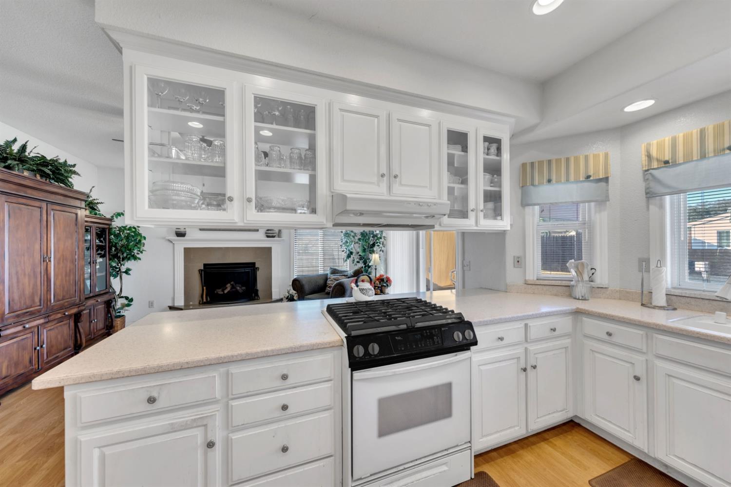 2611 Holmquist Lane
