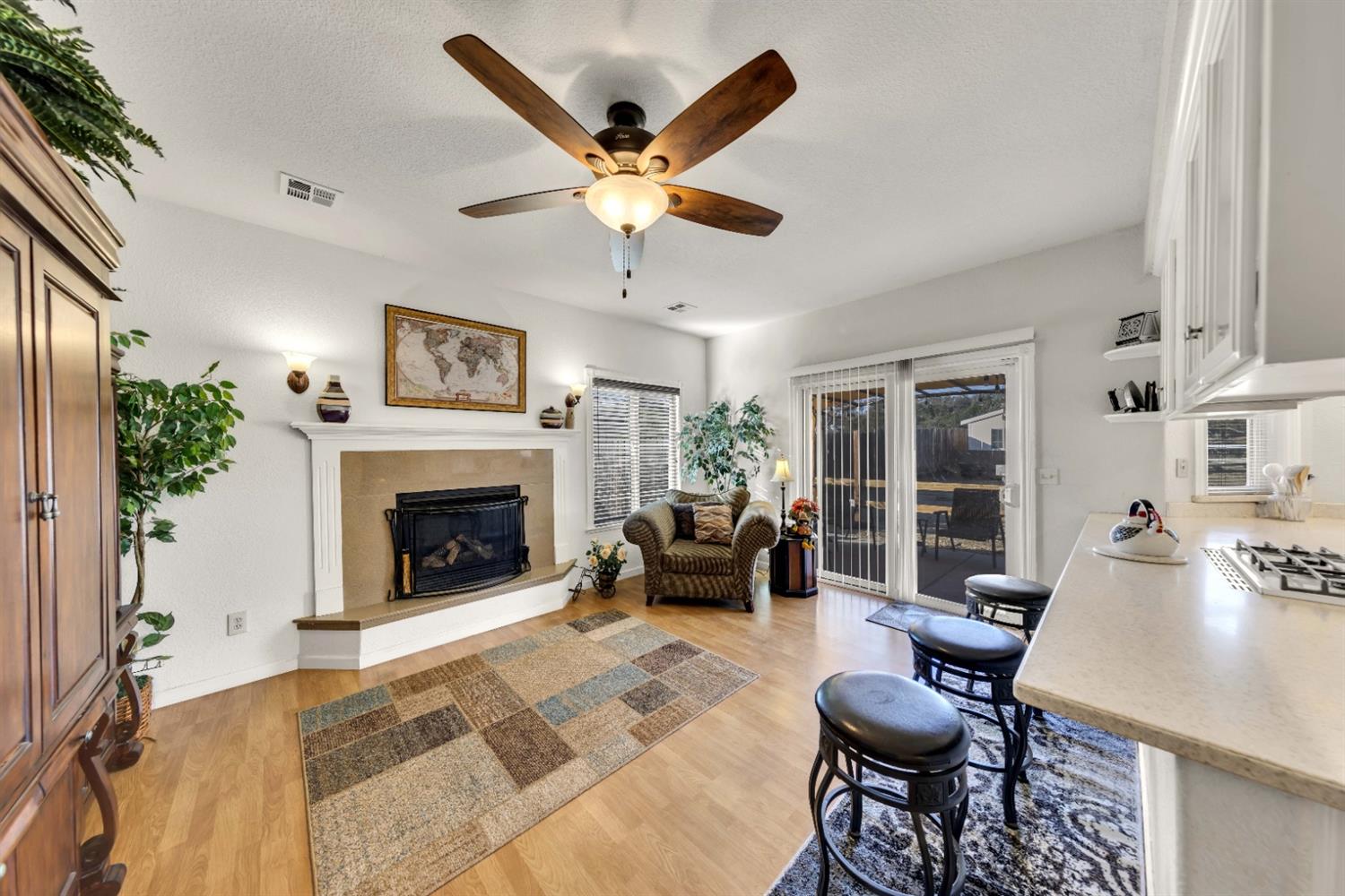 2611 Holmquist Lane