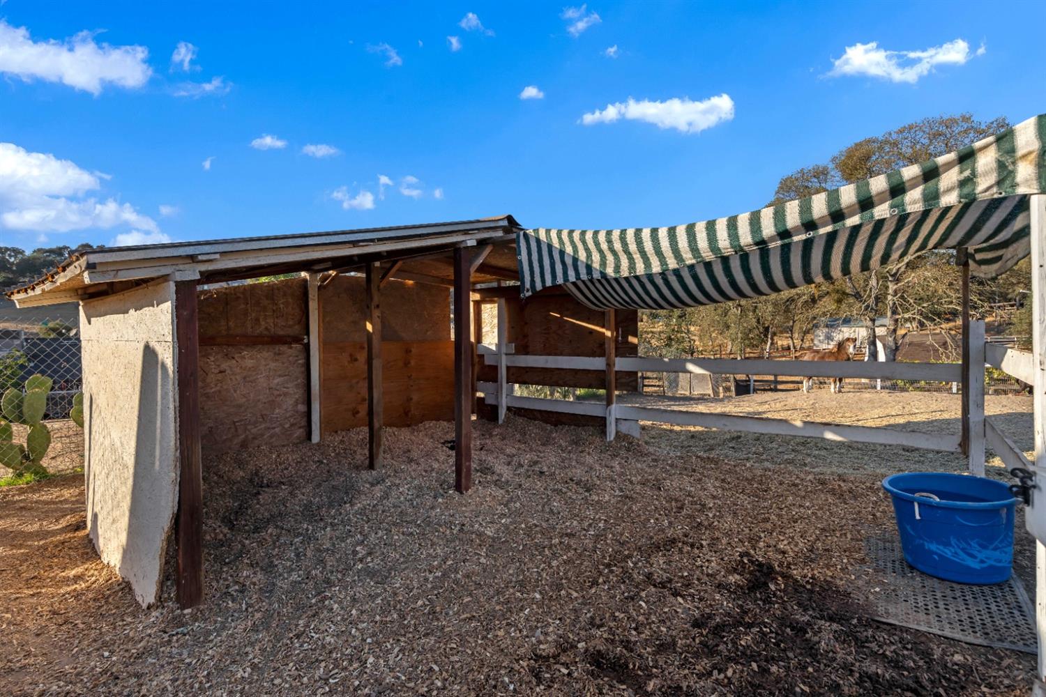 2611 Holmquist Lane