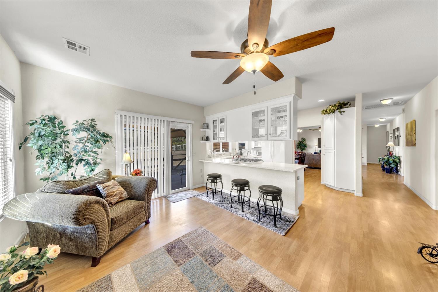 2611 Holmquist Lane