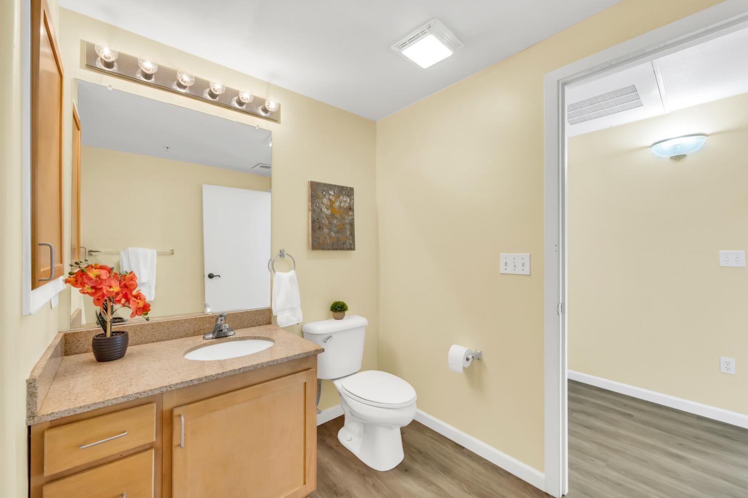 4200 E Commerce Way Unit: 1324