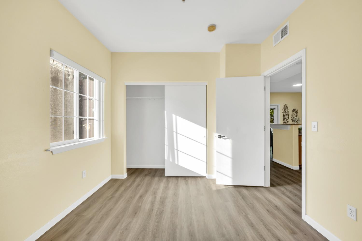 4200 E Commerce Way Unit: 1324