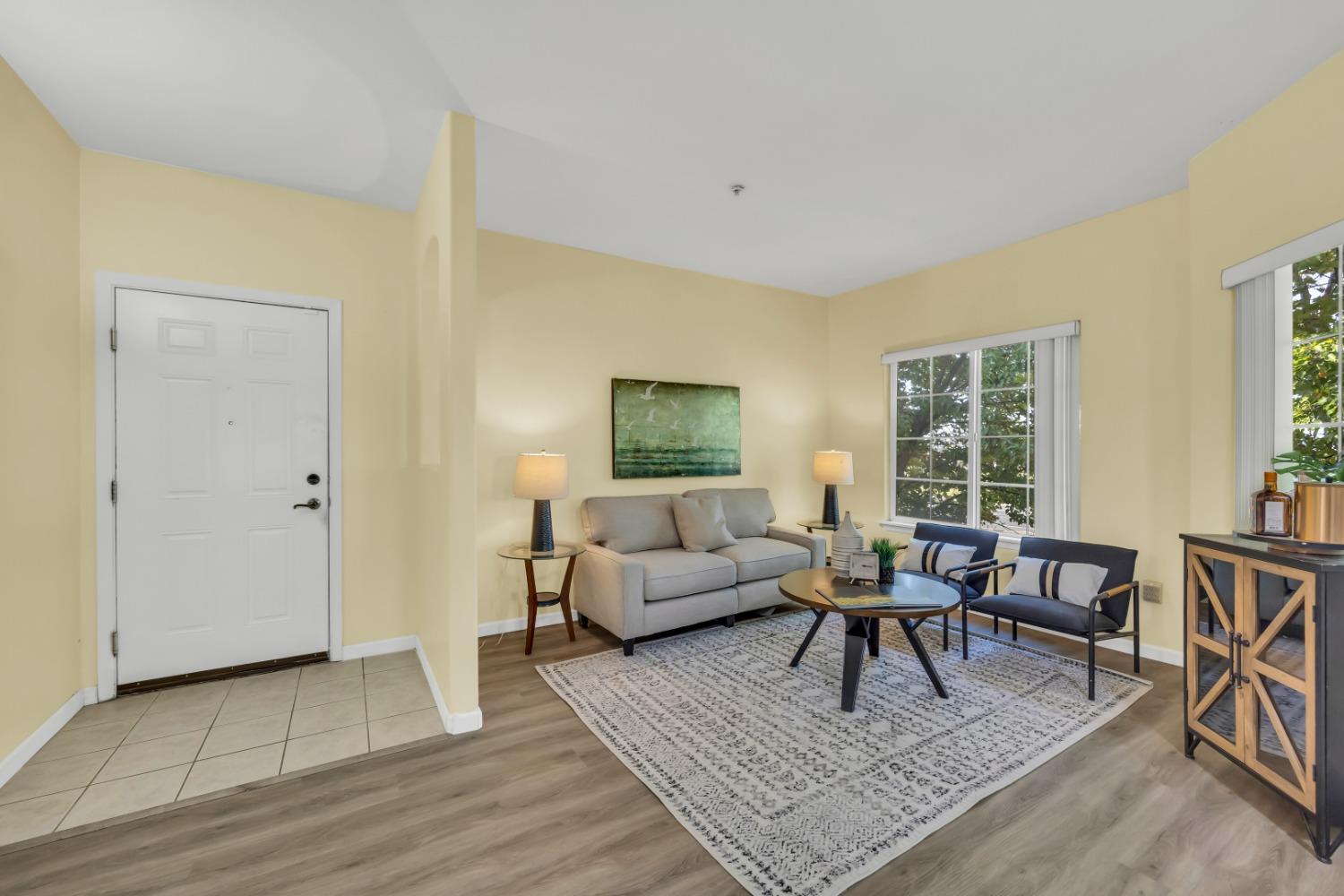 4200 E Commerce Way Unit: 1324