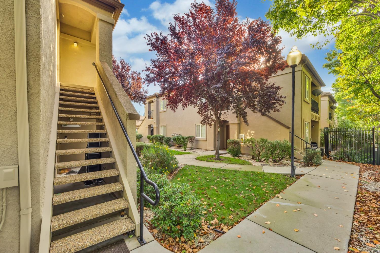 4200 E Commerce Way Unit: 1324