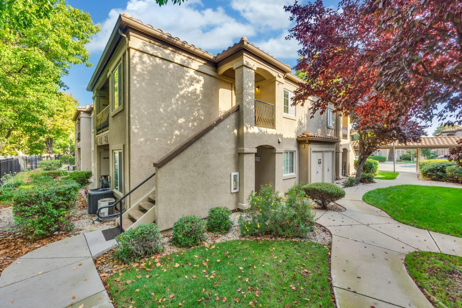 4200 E Commerce Way Unit: 1324