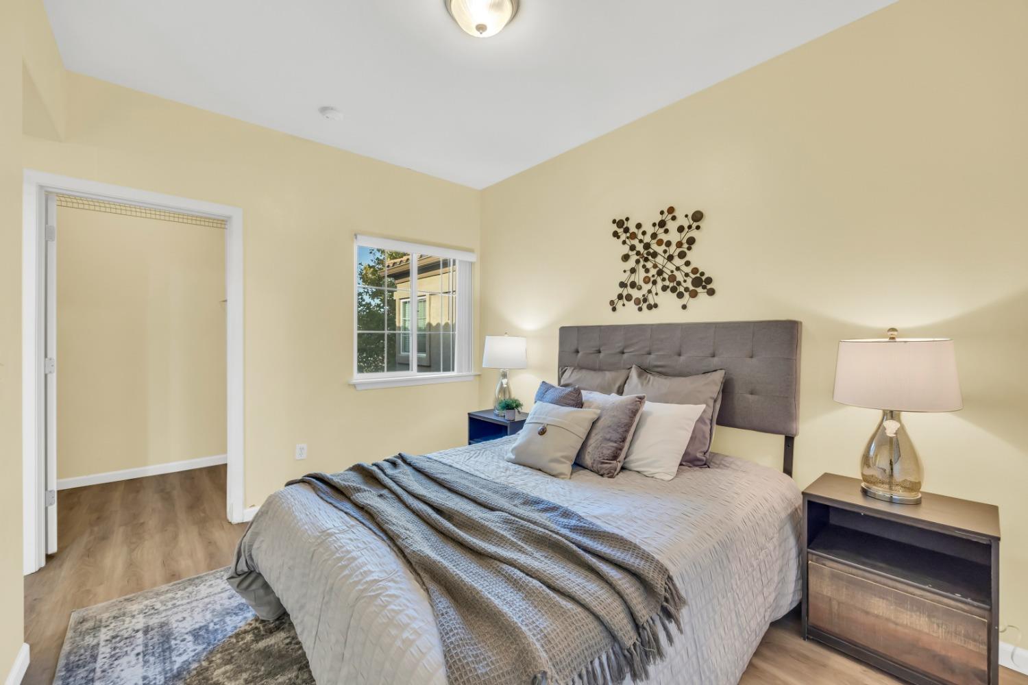 4200 E Commerce Way Unit: 1324