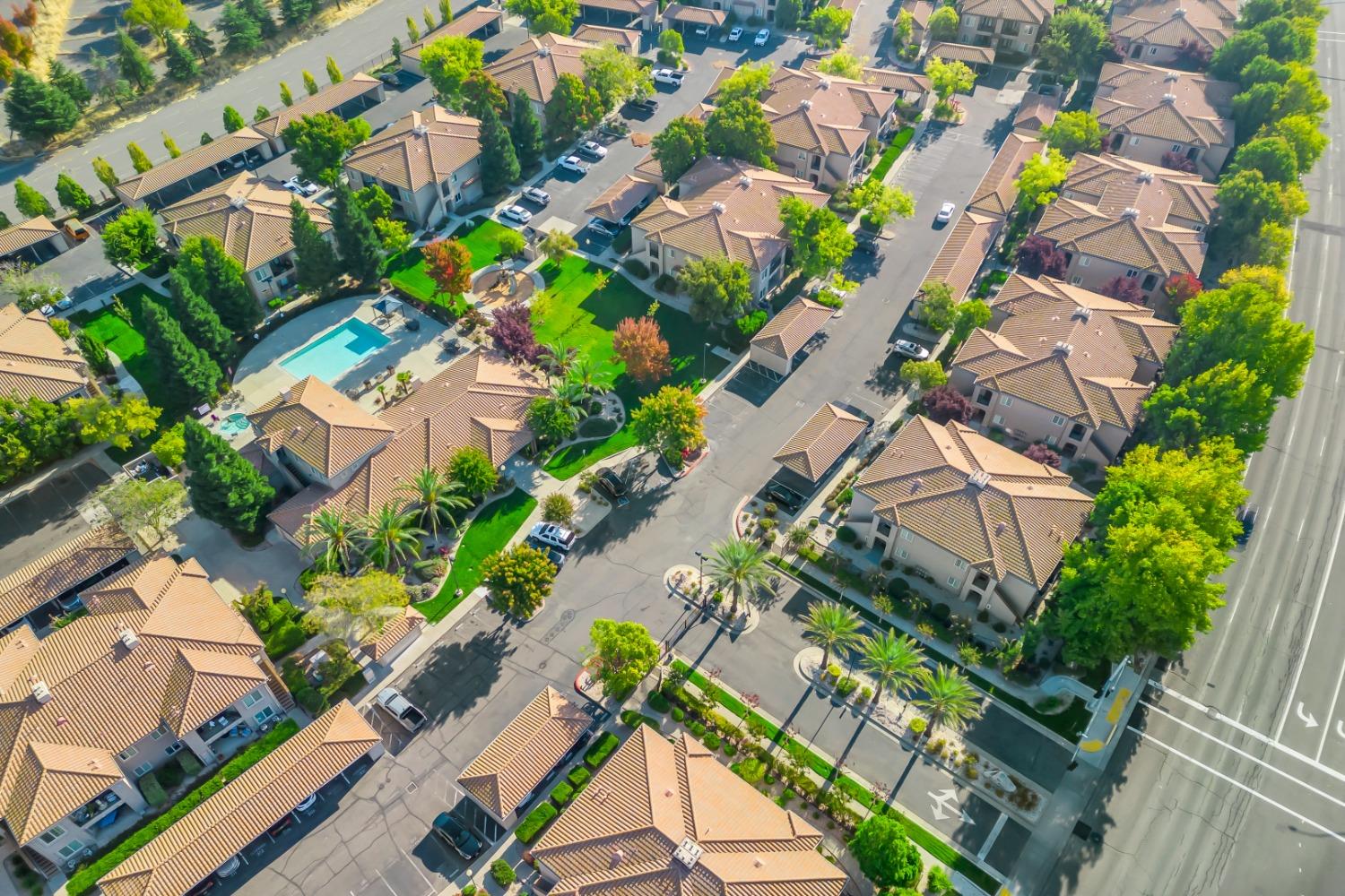 4200 E Commerce Way Unit: 1324