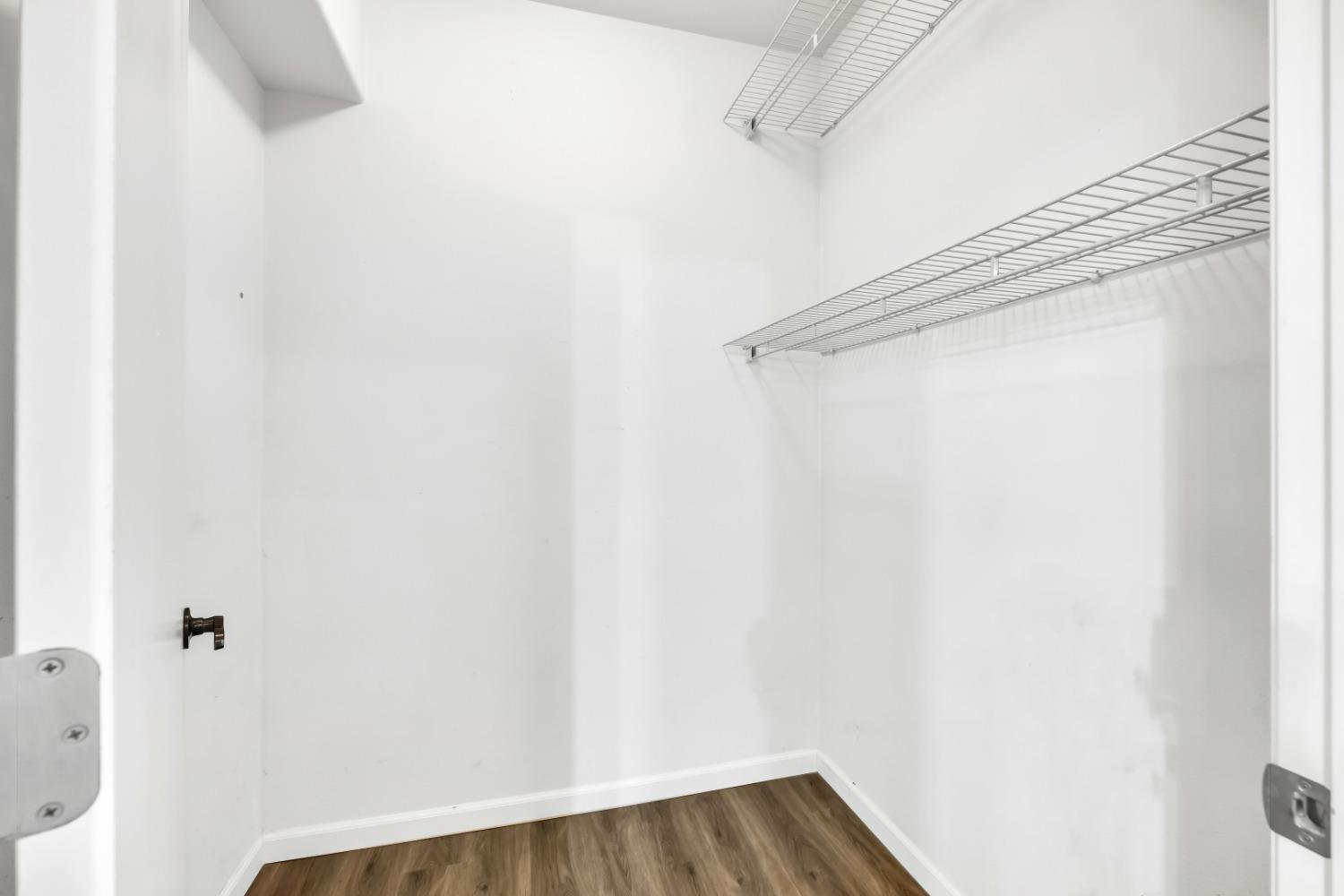 4200 E Commerce Way Unit: 1324