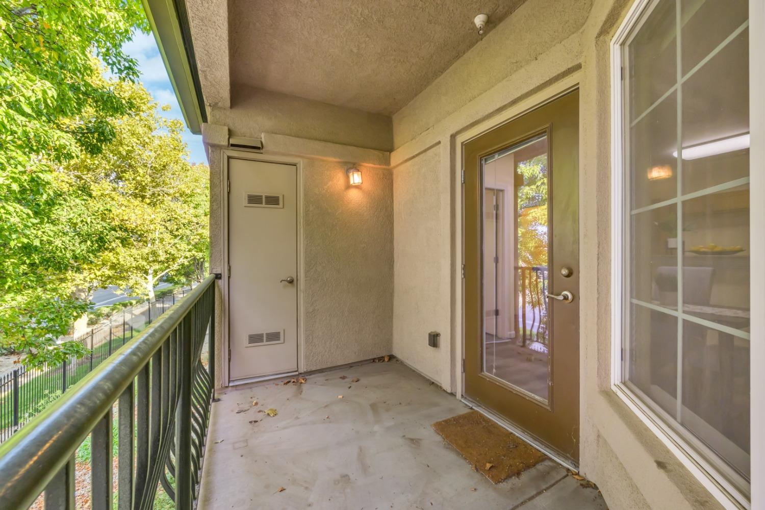 4200 E Commerce Way Unit: 1324