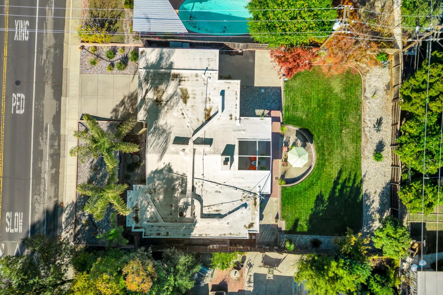 6425 S Land Park Drive