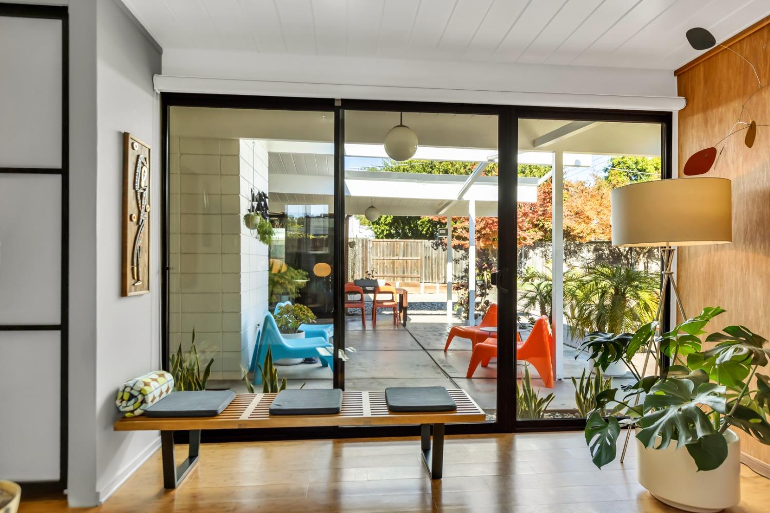 6425 S Land Park Drive