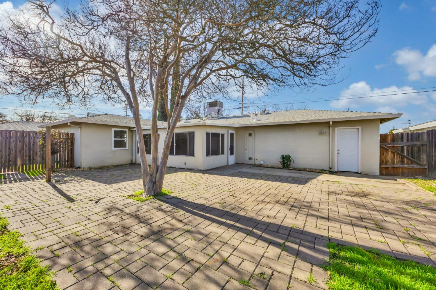 1509 Buchanan Street