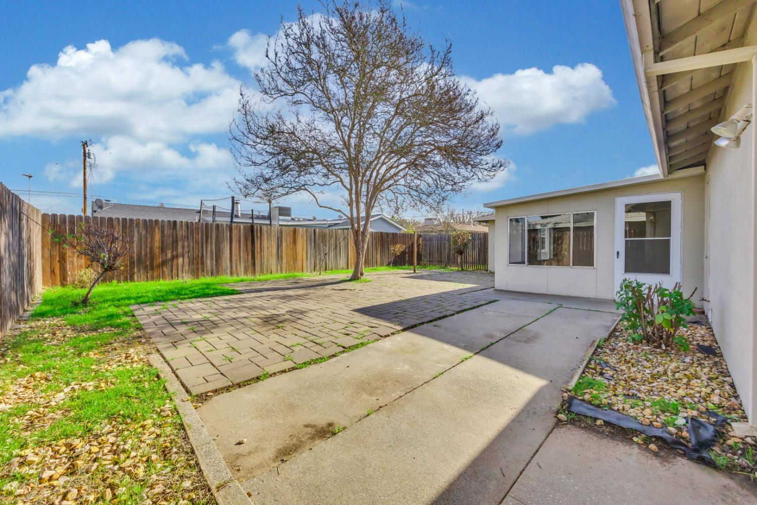 1509 Buchanan Street