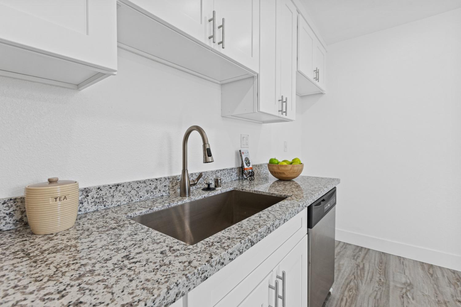 155 Fairbanks Avenue