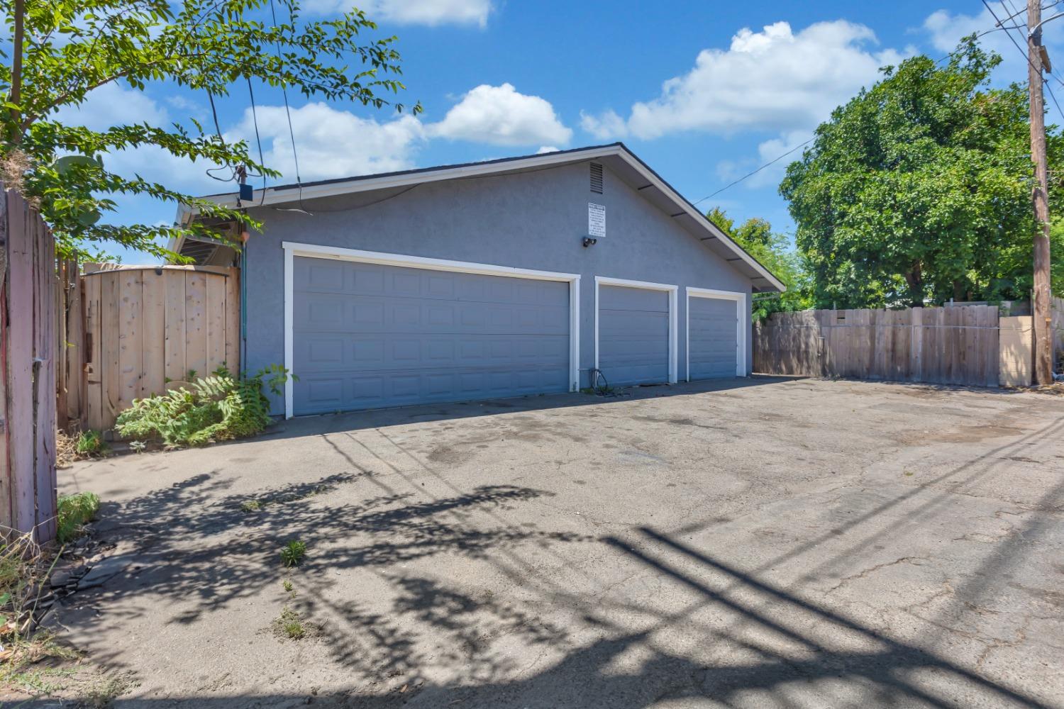 926 Wellswood Avenue