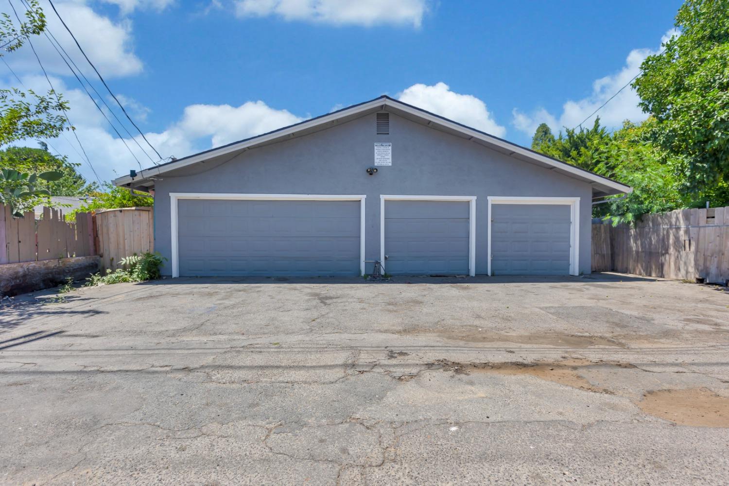 926 Wellswood Avenue