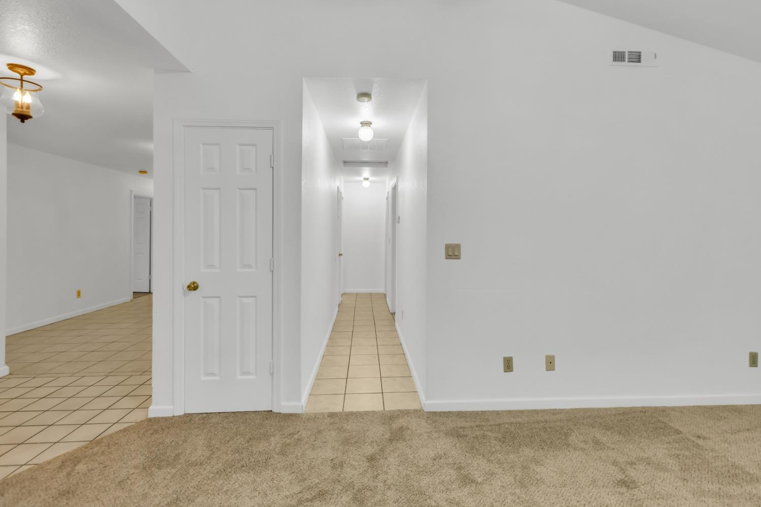 1752 Thousand Oaks Court