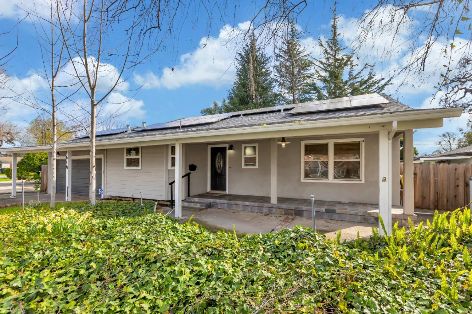 1418 Valencia Avenue