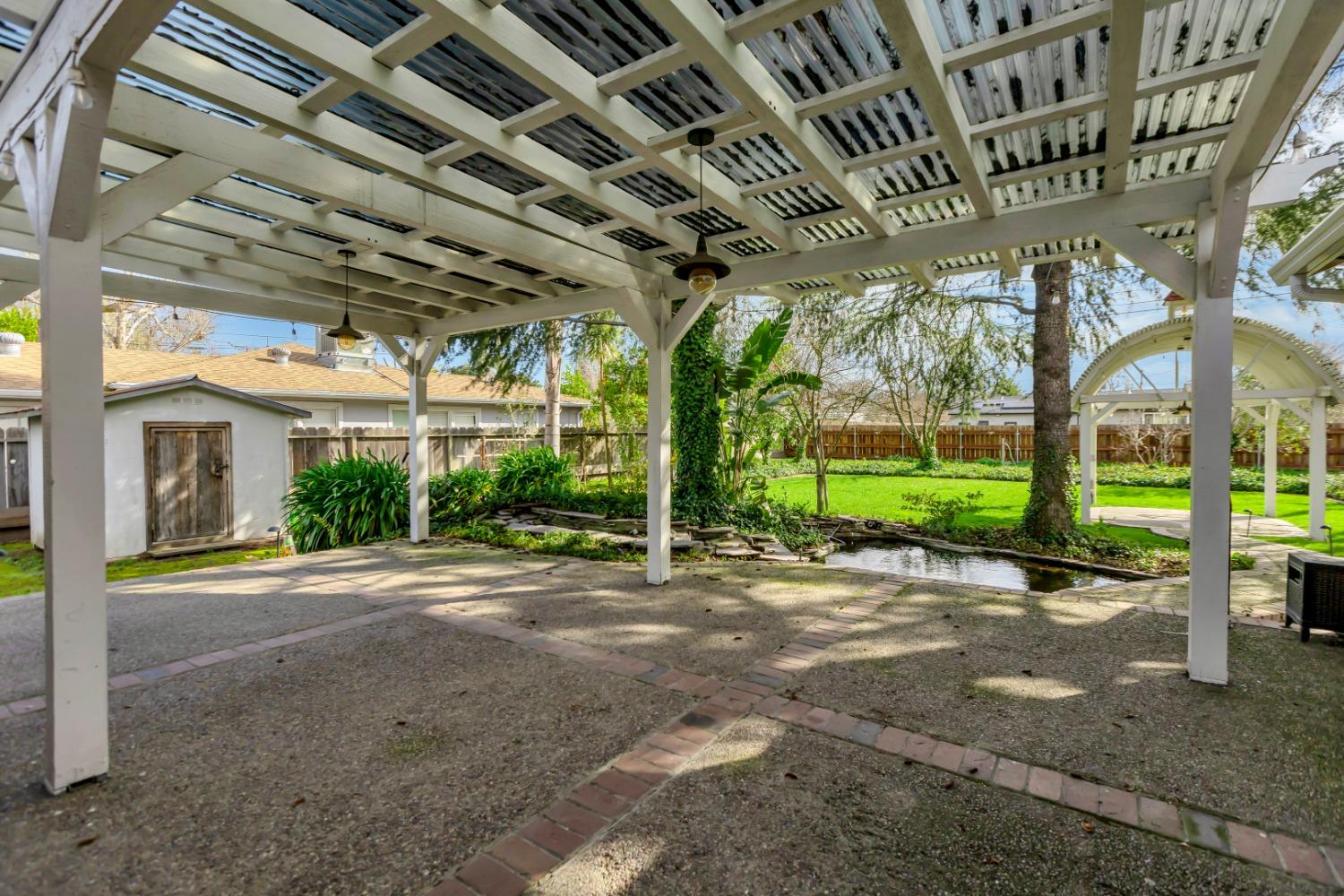 1418 Valencia Avenue