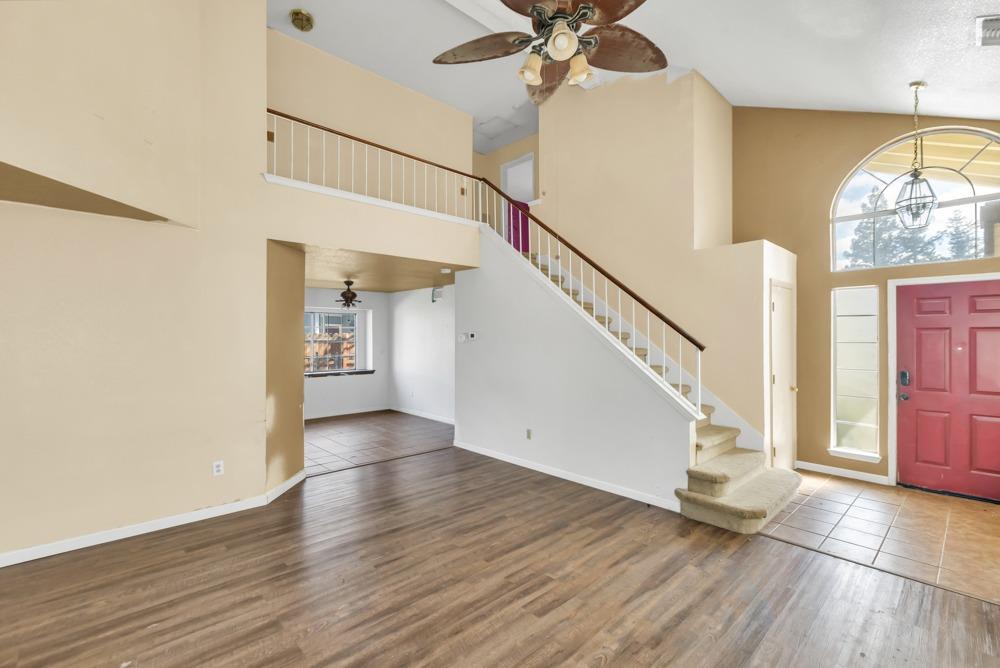 8661 Shadow Crest Circle