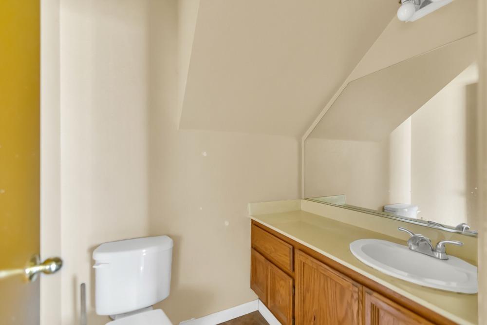 8661 Shadow Crest Circle