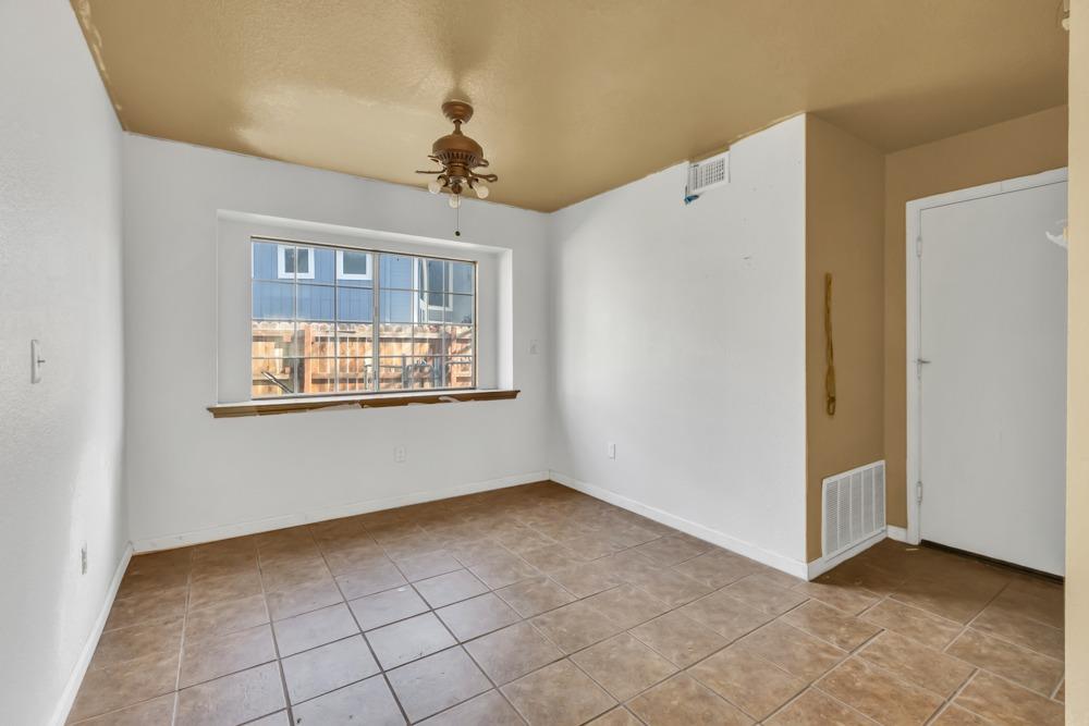 8661 Shadow Crest Circle