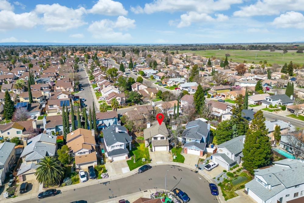 8661 Shadow Crest Circle