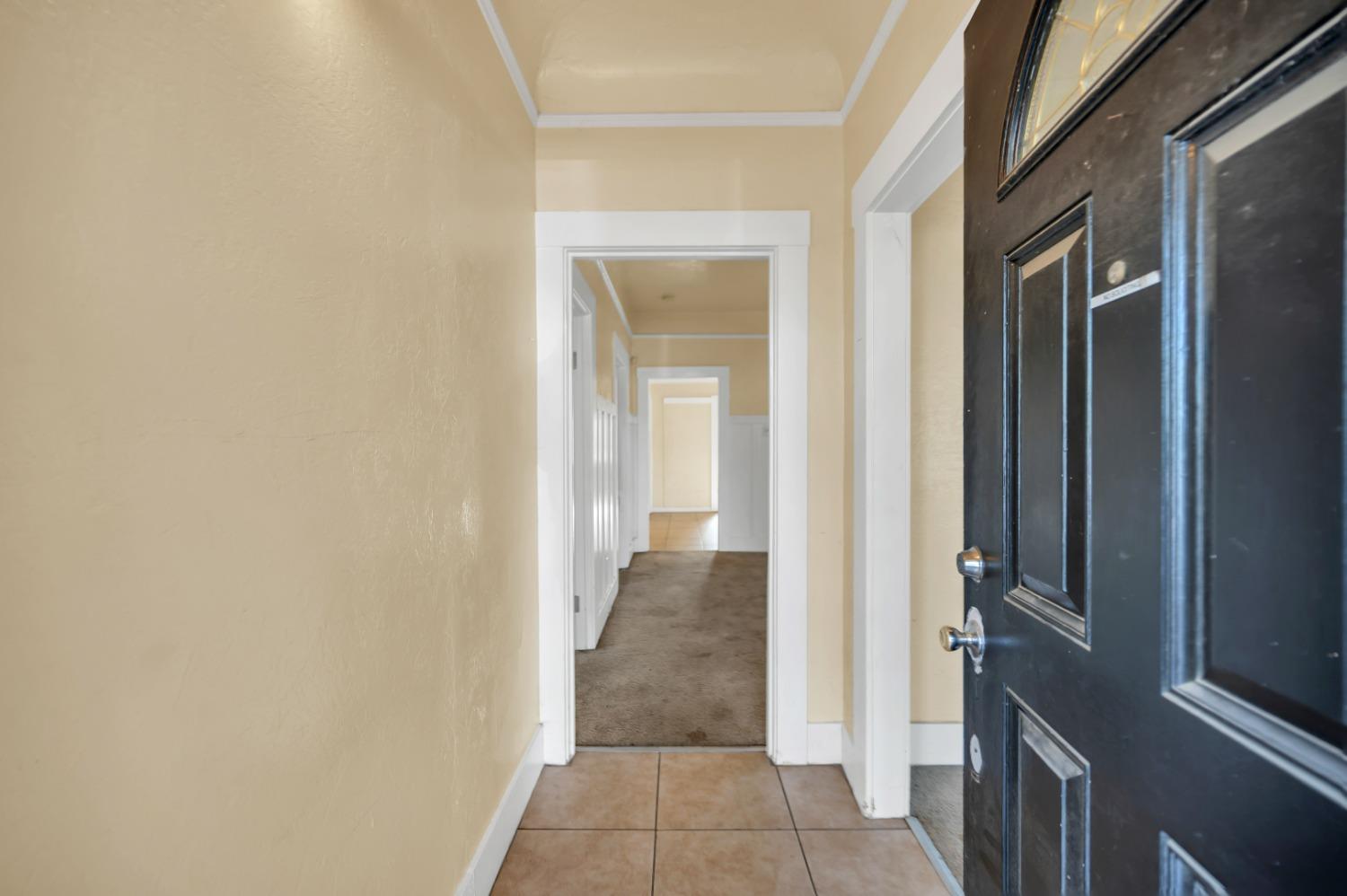 1121 Columbia Street