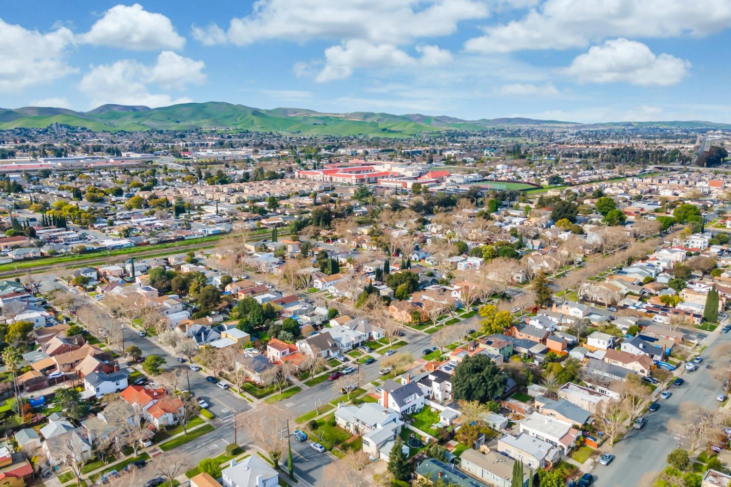 1121 Columbia Street