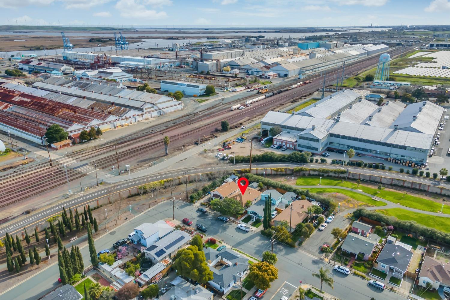 1121 Columbia Street