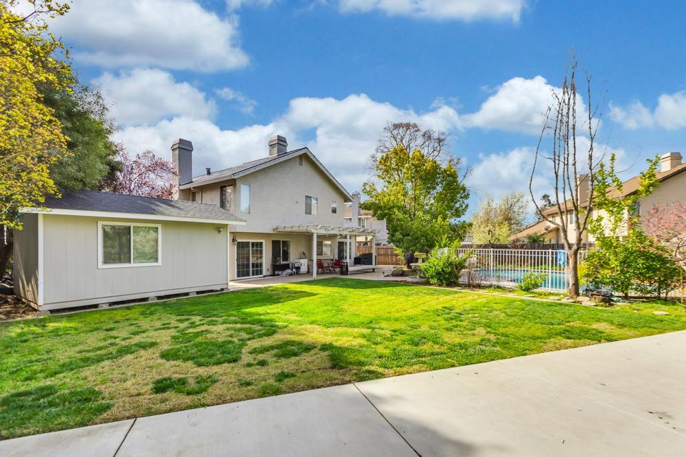 7207 Beaver Falls Way