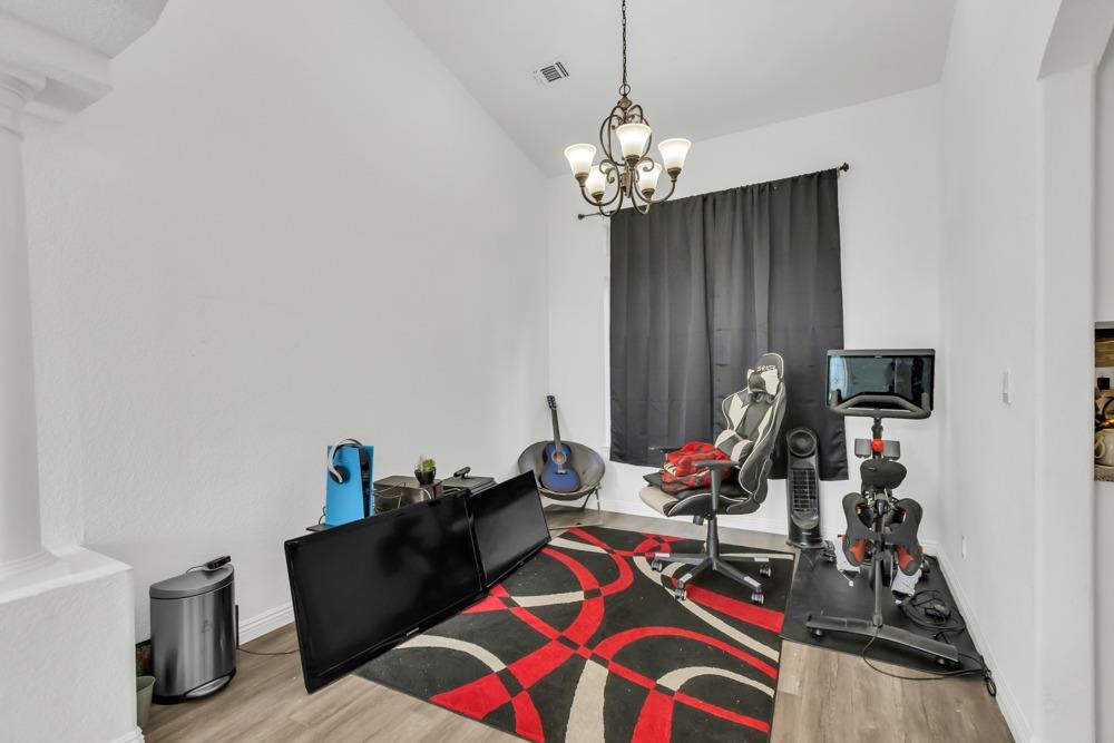 7207 Beaver Falls Way