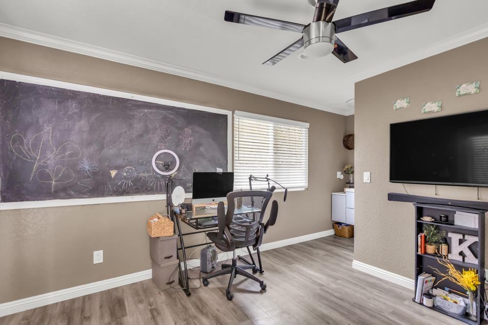 7207 Beaver Falls Way