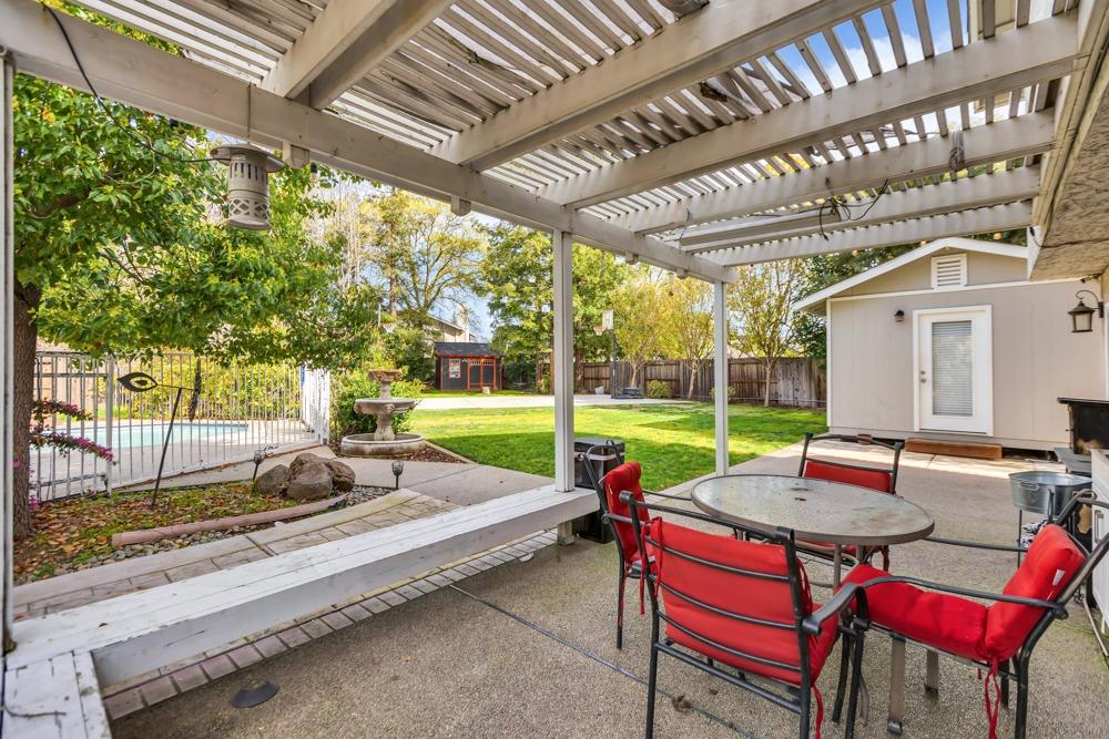 7207 Beaver Falls Way