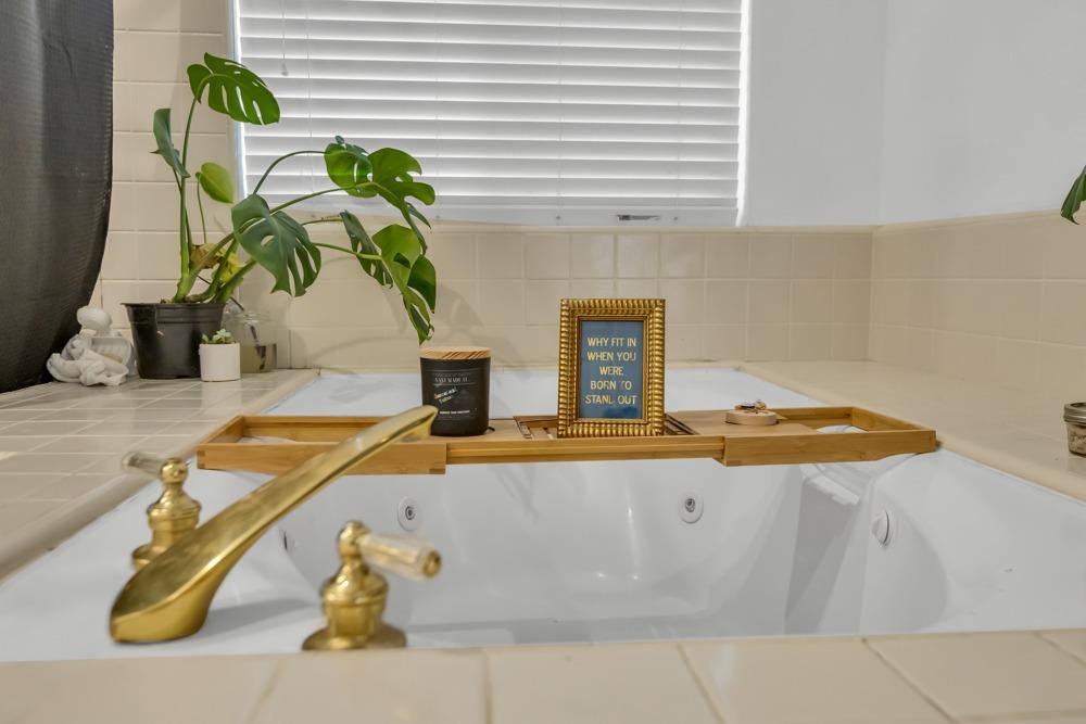 7207 Beaver Falls Way