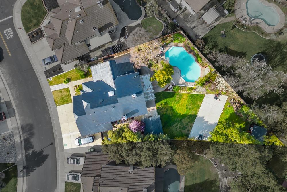 7207 Beaver Falls Way