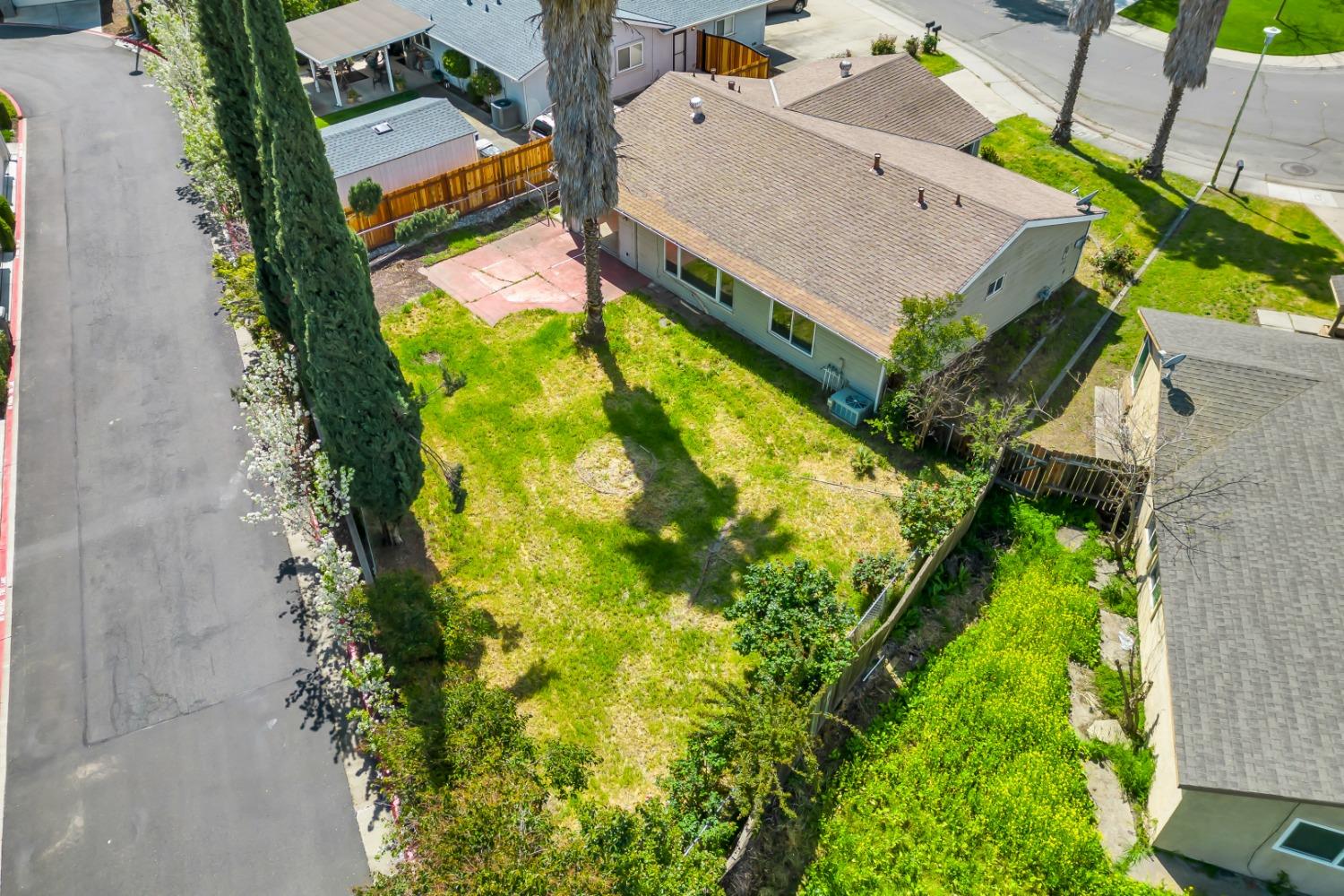 7951 Deer Creek Drive