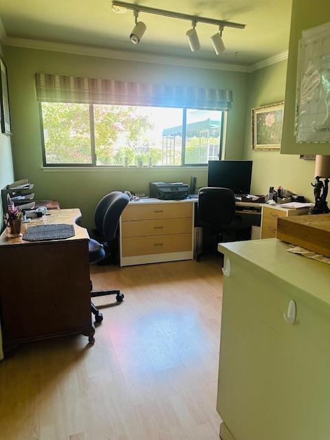 7457 Grand Oaks Boulevard