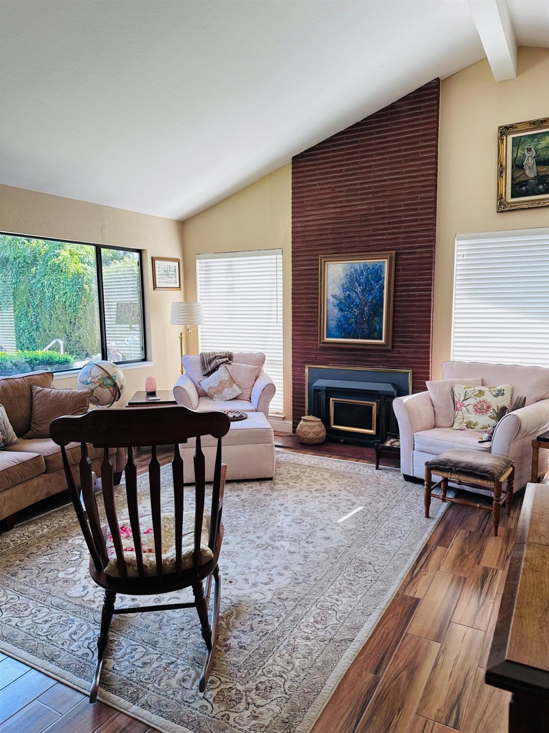 7457 Grand Oaks Boulevard