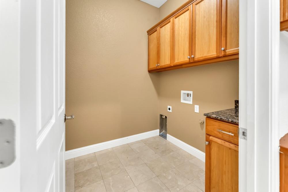 8555 Patrickswell Court