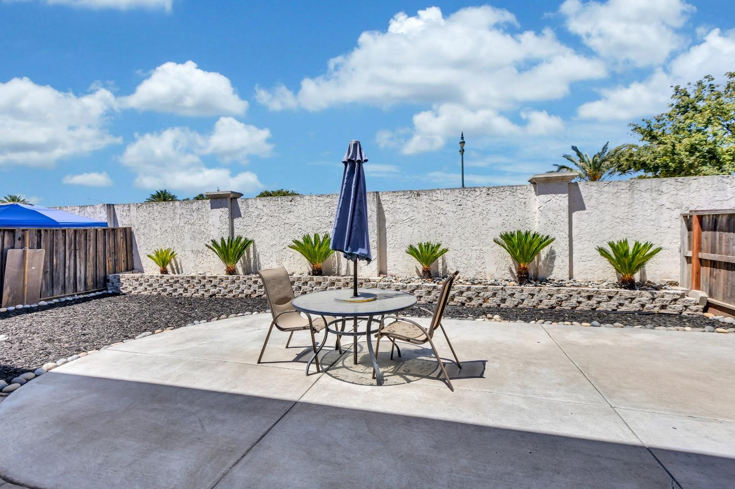 583 New England Avenue