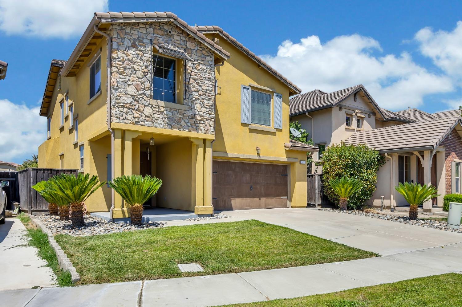 583 New England Avenue