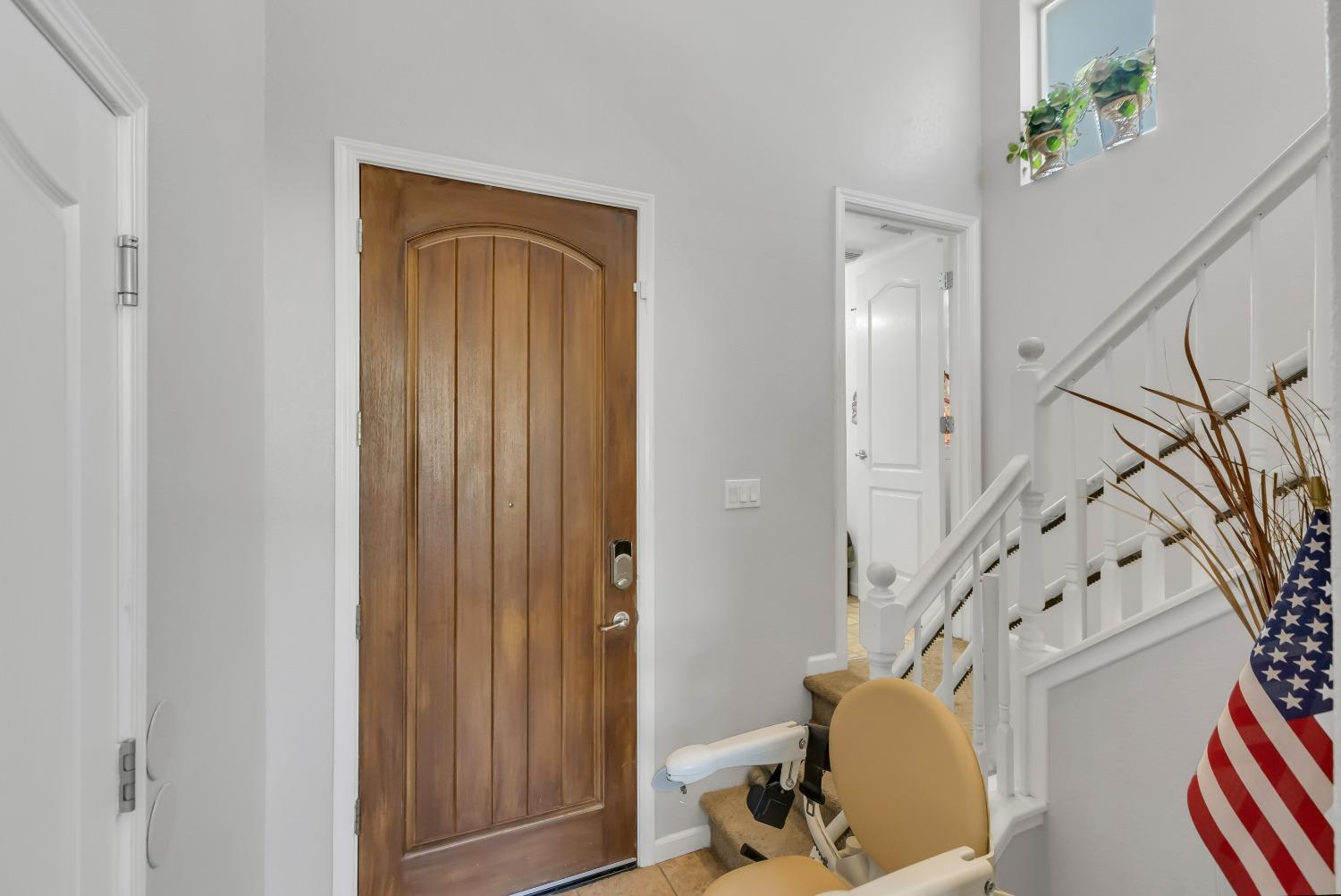 583 New England Avenue