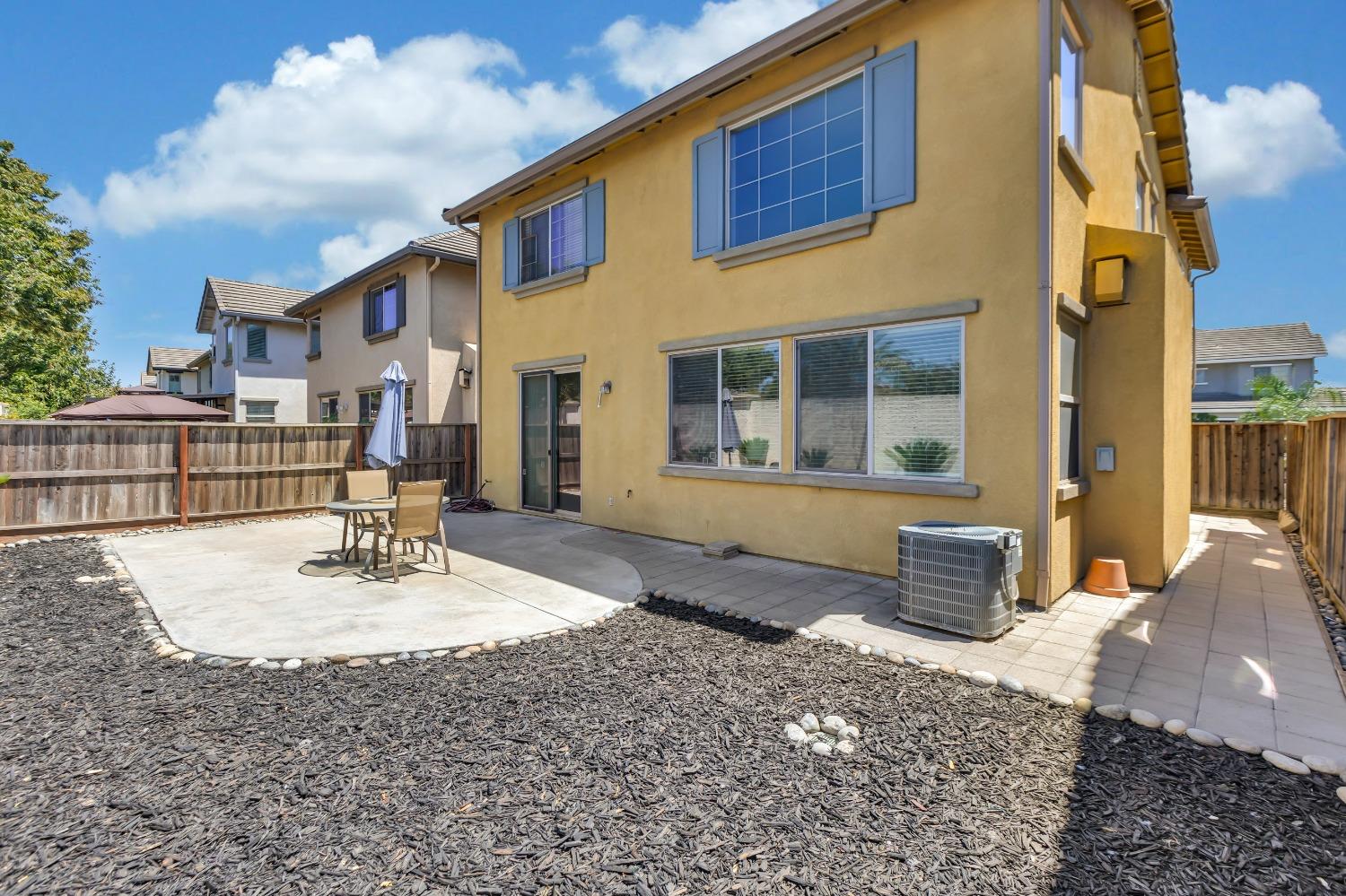 583 New England Avenue