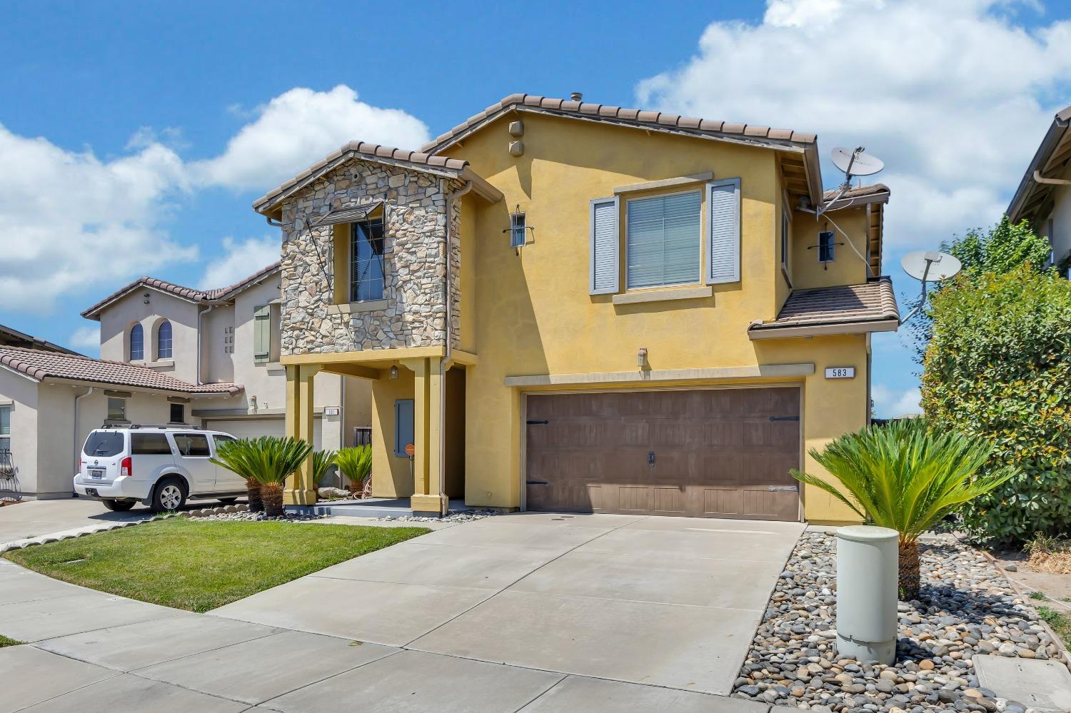 583 New England Avenue