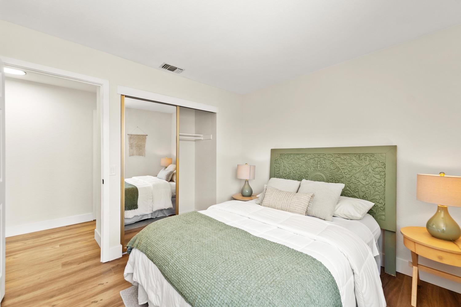 5285 Summerbrook Way