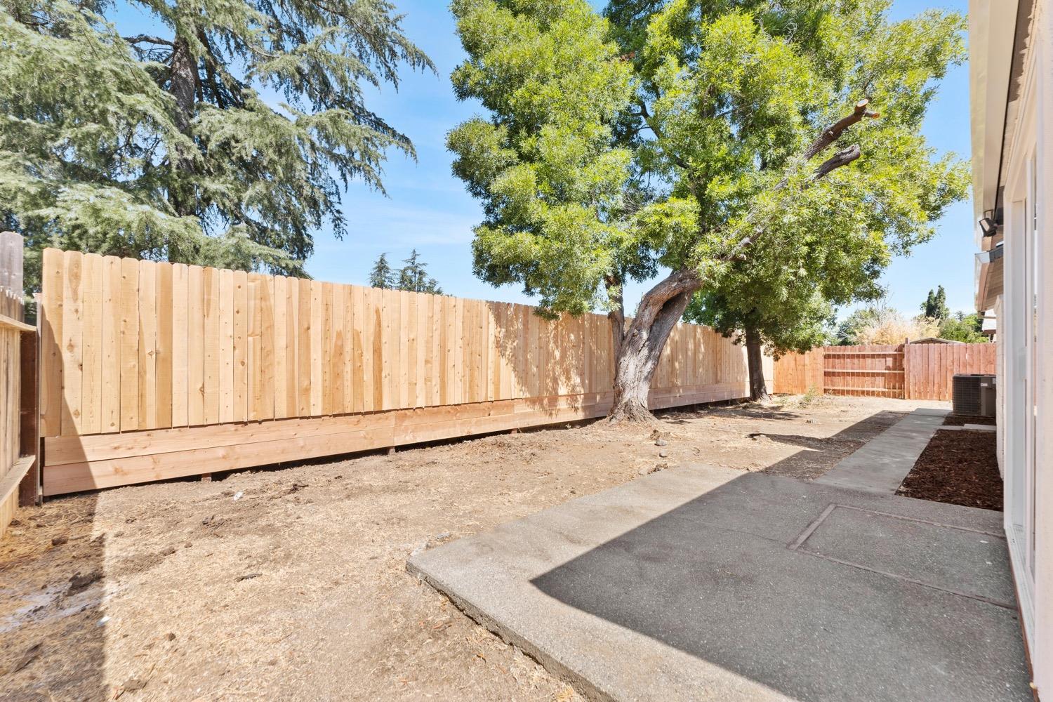 5285 Summerbrook Way